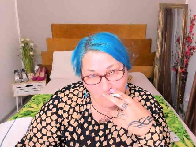 SweetBoobsM webcam