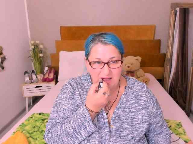 SweetBoobsM