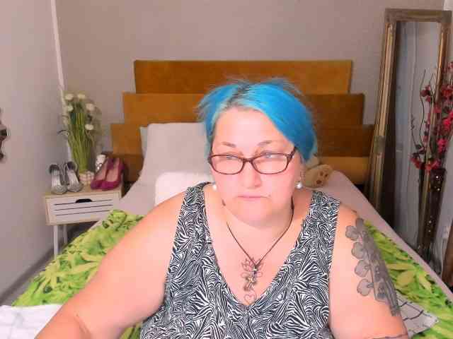 SweetBoobsM