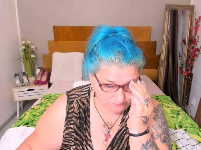 SweetBoobsM