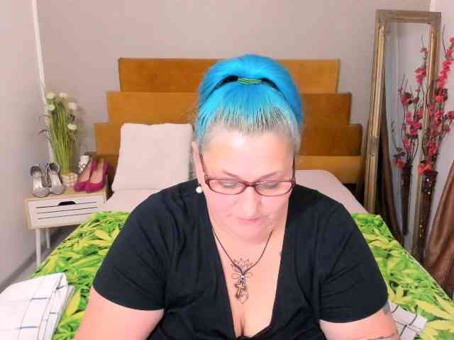 SweetBoobsM