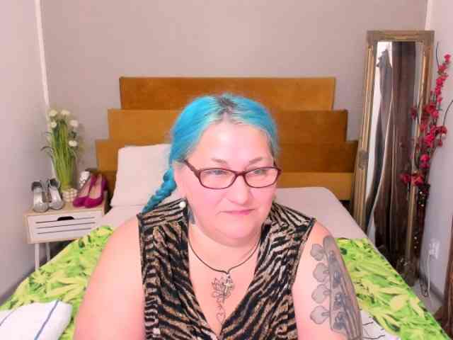 SweetBoobsM