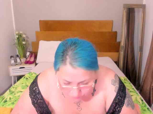 SweetBoobsM