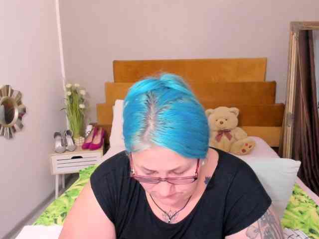 SweetBoobsM
