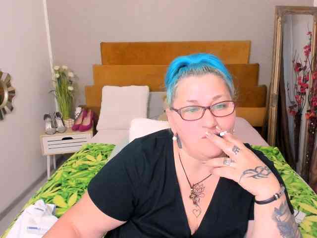 SweetBoobsM
