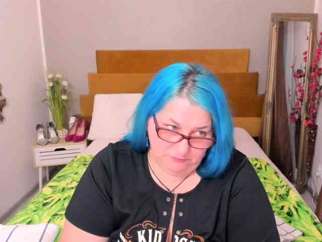 SweetBoobsM