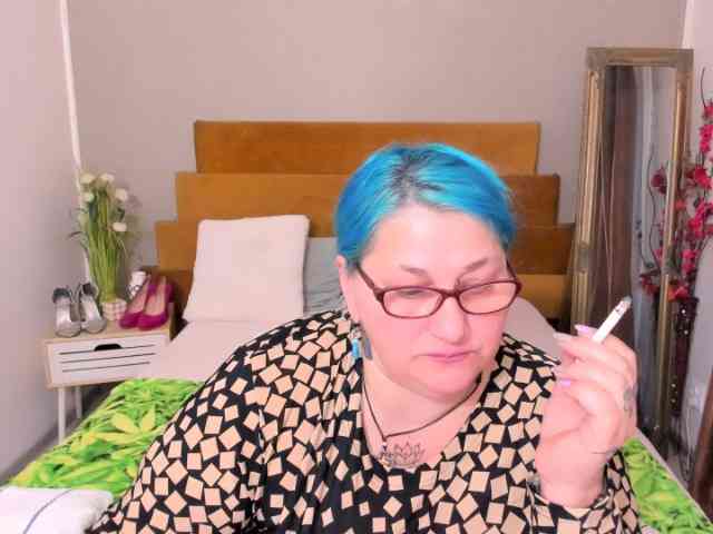SweetBoobsM webcam