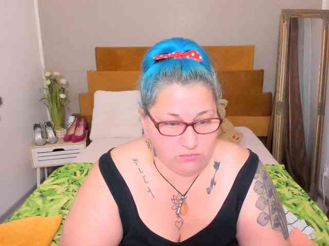 SweetBoobsM