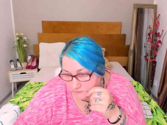 SweetBoobsM