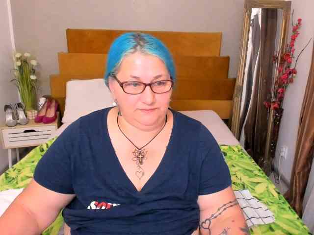 SweetBoobsM