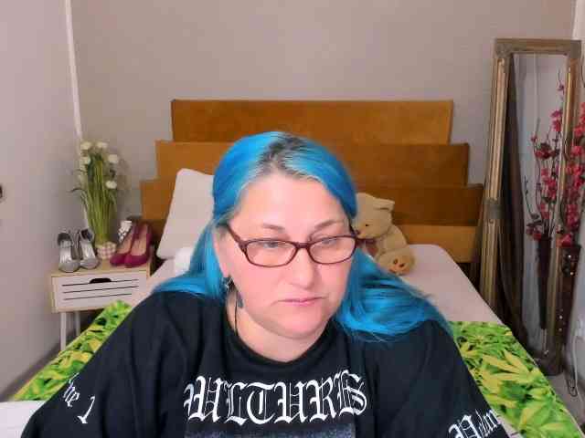 SweetBoobsM