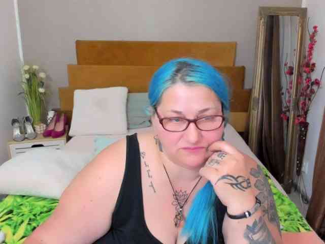 SweetBoobsM