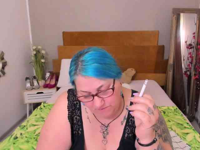 SweetBoobsM webcam