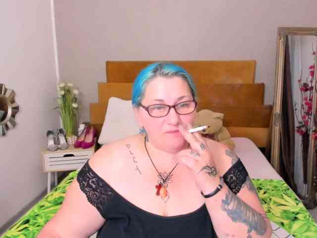 SweetBoobsM