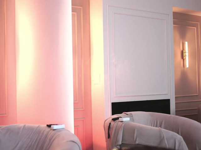 MilaFawn live cam on BongaCams