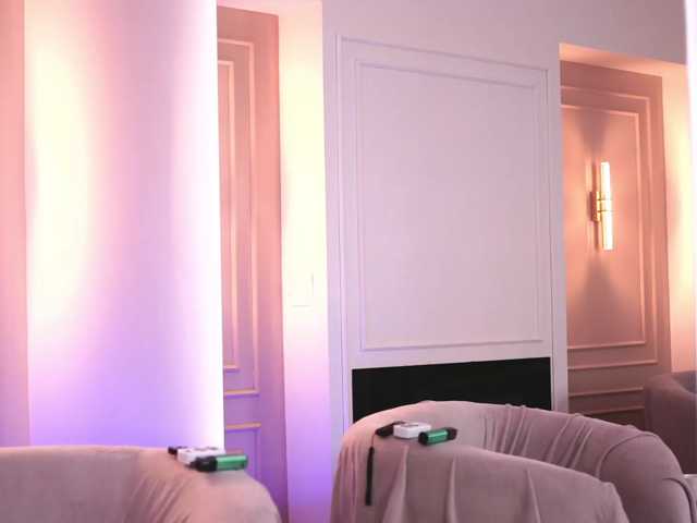 MilaFawn live cam preview