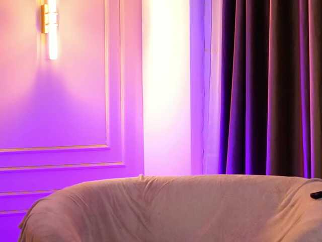 MilaFawn live cam on BongaCams