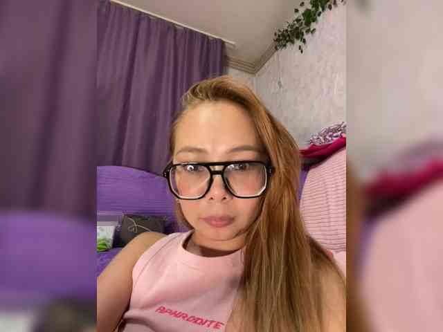 BabySuzika webcam
