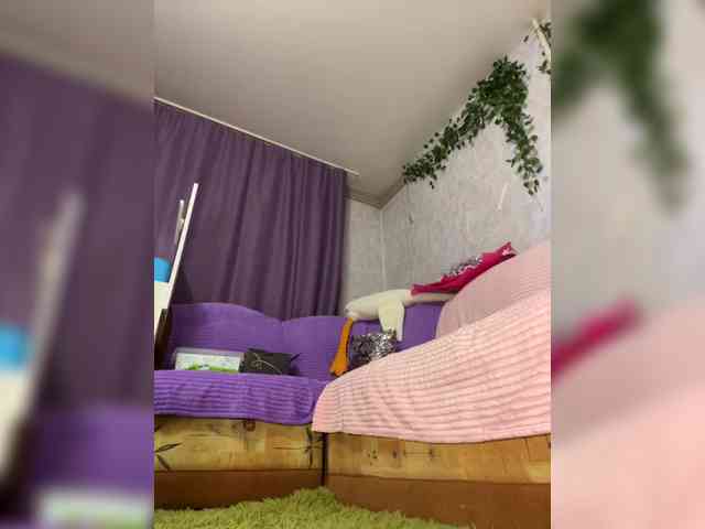 BabySuzika webcam