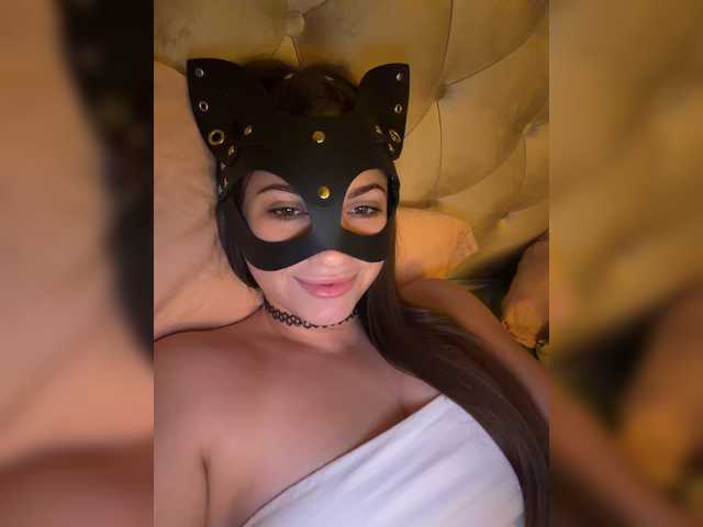 Milana20026 live cam on BongaCams