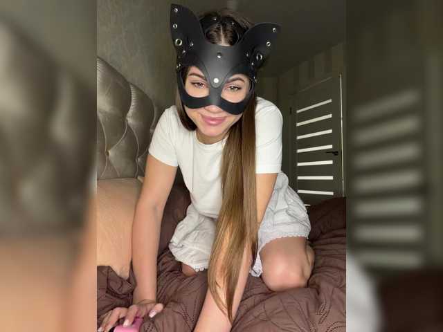 Milana20026 live cam on BongaCams