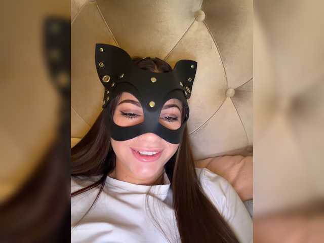 Milana20026 live cam on BongaCams