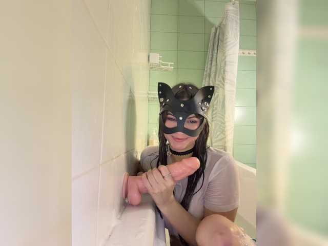 Milana20026 live cam on BongaCams