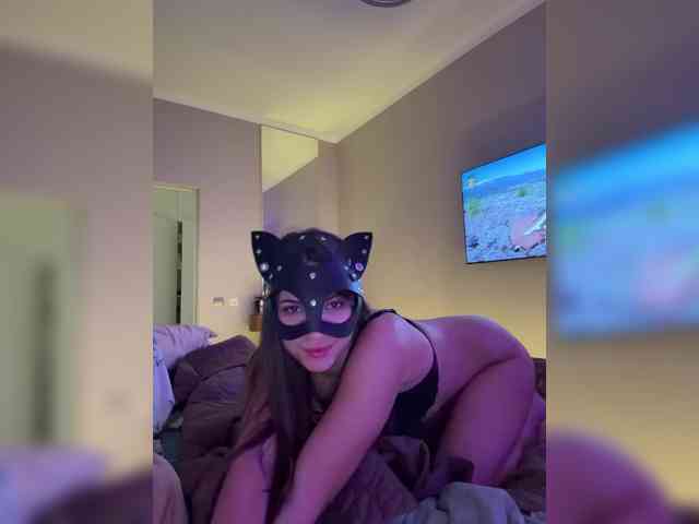 MilanaMila webcam