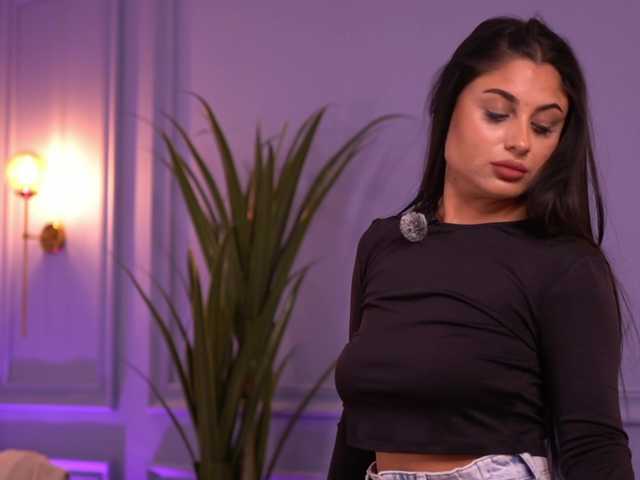 SkarletNoire live cam on BongaCams