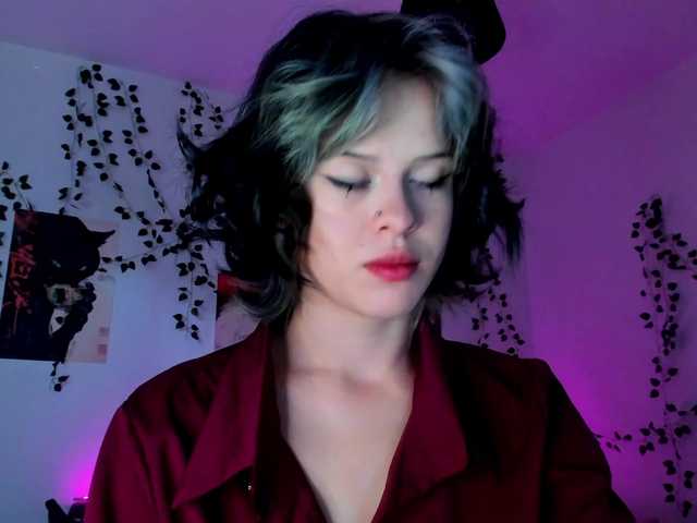 maddie-veil