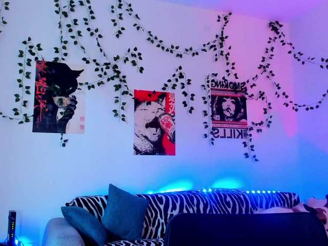 maddie-veil live cam on BongaCams