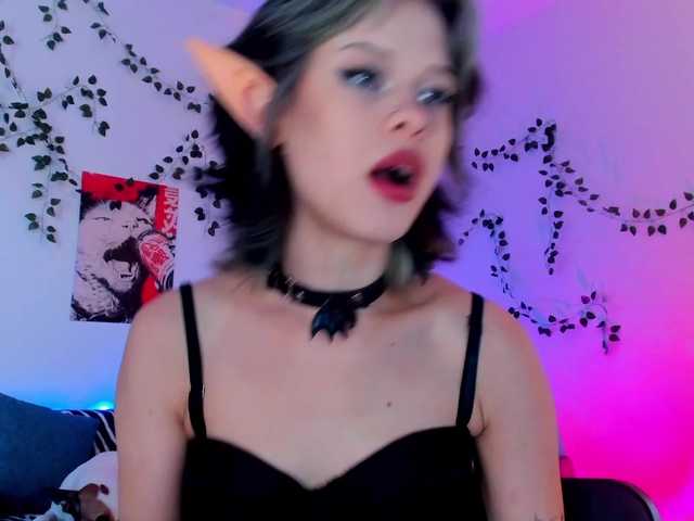 maddie-veil