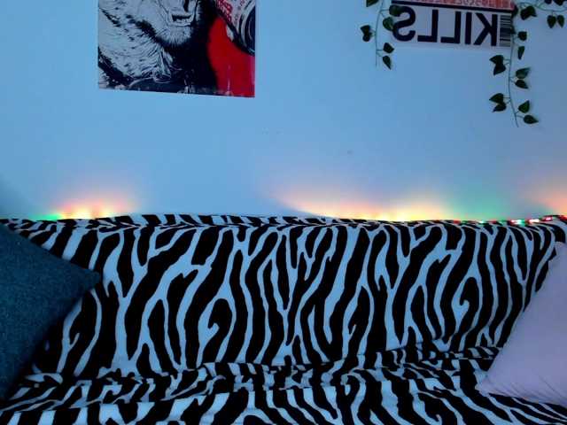 maddie-veil live cam on BongaCams