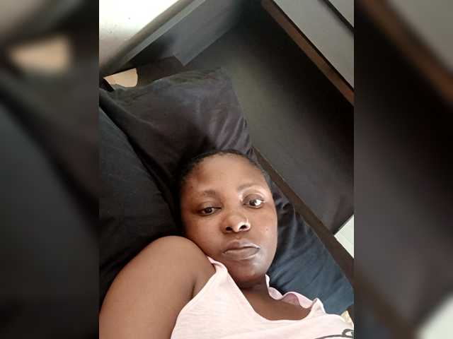 Curveythickqueen