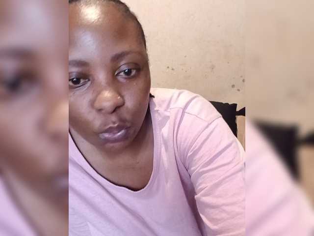 Curveythickqueen