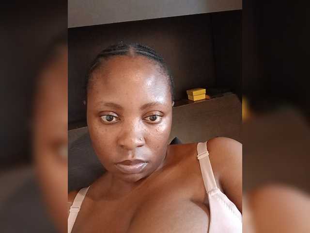 Curveythickqueen