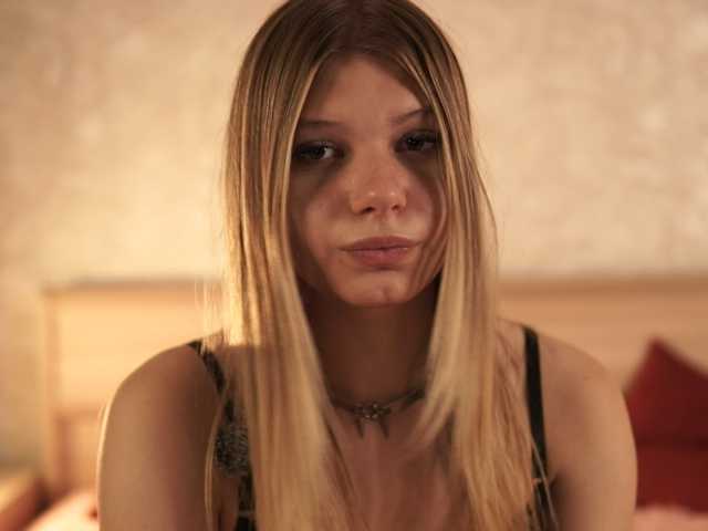 NaomiWinter live cam on BongaCams