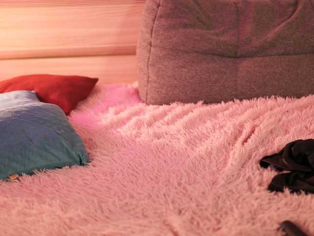 NaomiWinter live cam on BongaCams