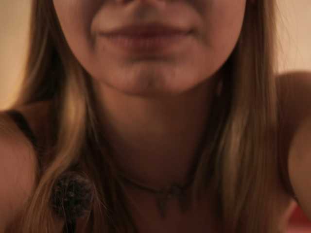 NaomiWinter live cam on BongaCams