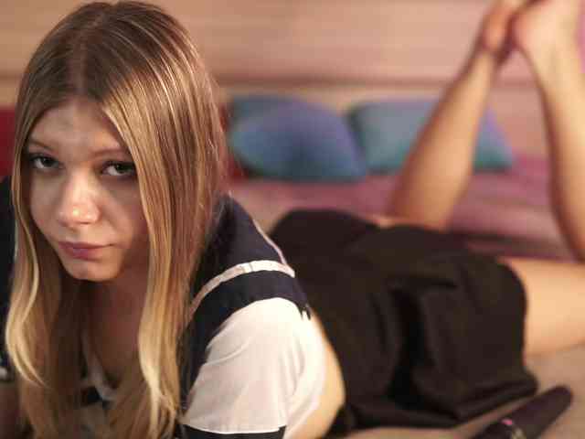 NaomiWinter webcam