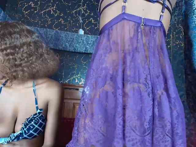 AroAndHens webcam