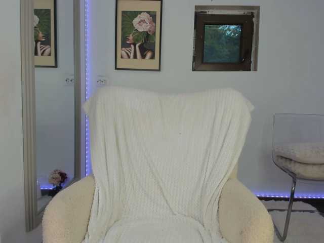 zooeyboobies live cam on BongaCams