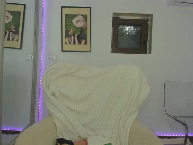 zooeyboobies live cam on BongaCams