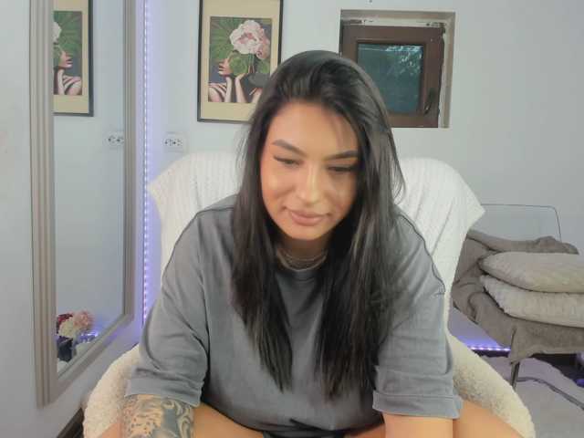 zooeyboobies live cam on BongaCams