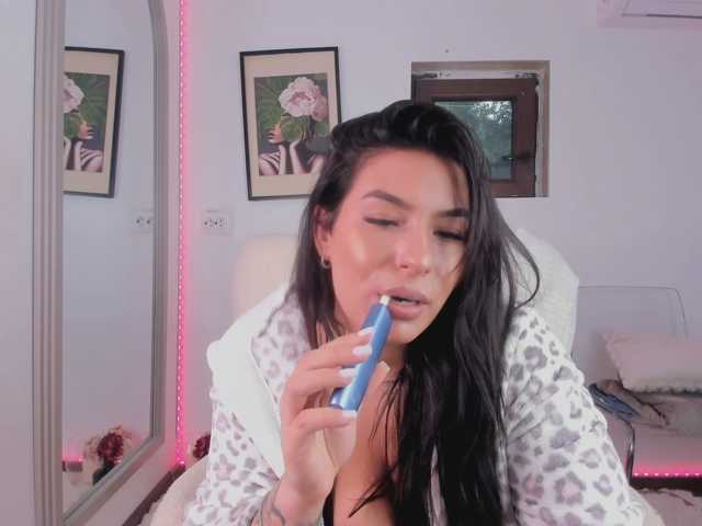 zooeyboobies, en vivo ahora en BongaCams