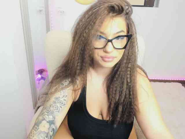 zooeyboobies webcam