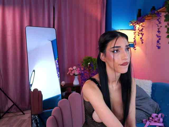 lilythmar's live room