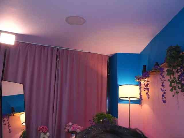 lilythmar's live room