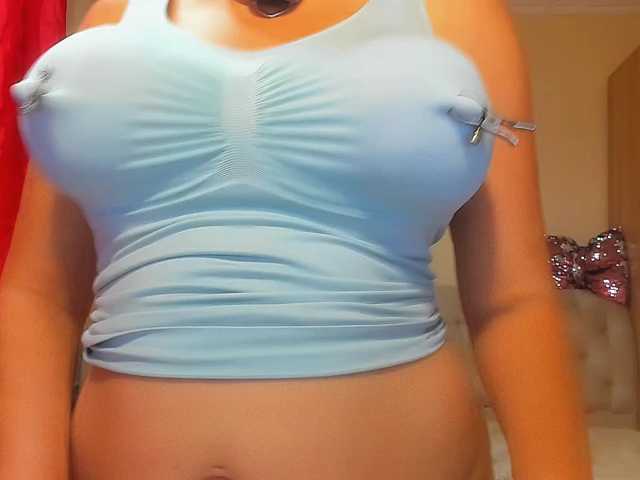 MomHornyy live cam