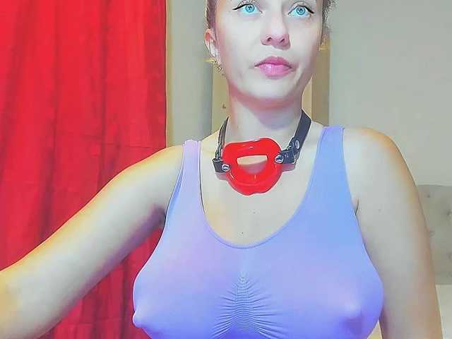 DangerDiana live cam on BongaCams